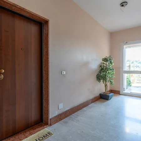 Graziosa Residenza In Collina サンレモ