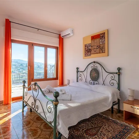 公寓 Graziosa Residenza In Collina