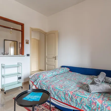 アパート Graziosa Residenza In Collina サンレモ