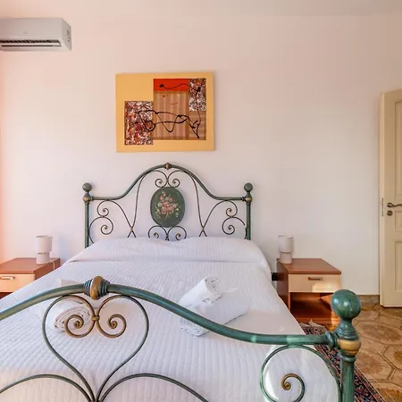 Graziosa Residenza In Collina * サンレモ