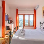 Graziosa Residenza In Collina *