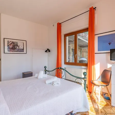 Graziosa Residenza In Collina Apartment