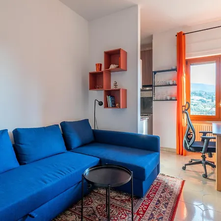 Graziosa Residenza In Collina Appartement