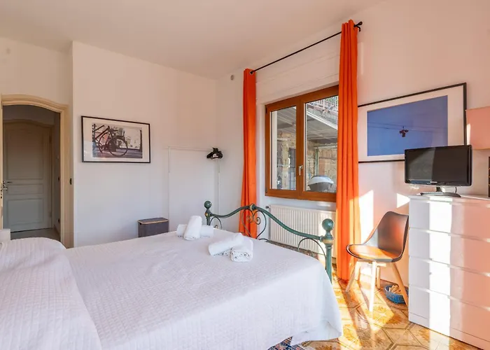 Graziosa Residenza In Collina Διαμέρισμα