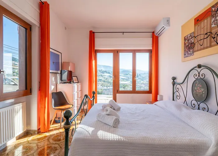 Graziosa Residenza In Collina *